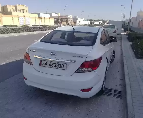 مستعملة Hyundai Accent للبيع في الدوحة #5307 - 1  صورة 
